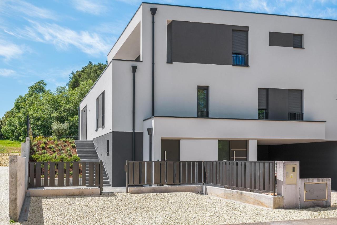 Apartment Nina & Mauro بوريتش المظهر الخارجي الصورة